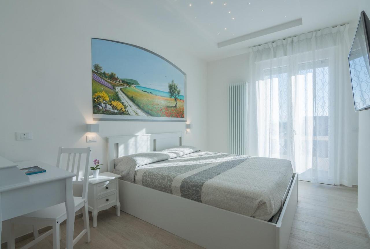 Mare di Stelle Bed and Breakfast Sirolo Esterno foto